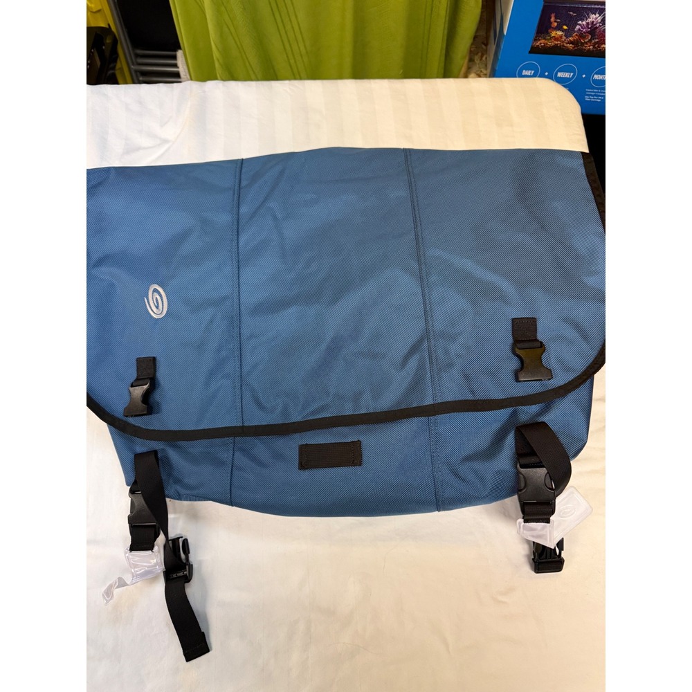 Timbuk2 Classic Messenger Bag Blue Black Large Crossbody Commuter Laptop Bag